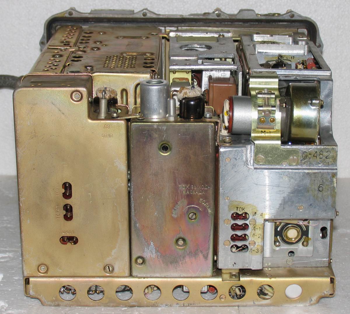 Радиостанция Р-802, вид сзади